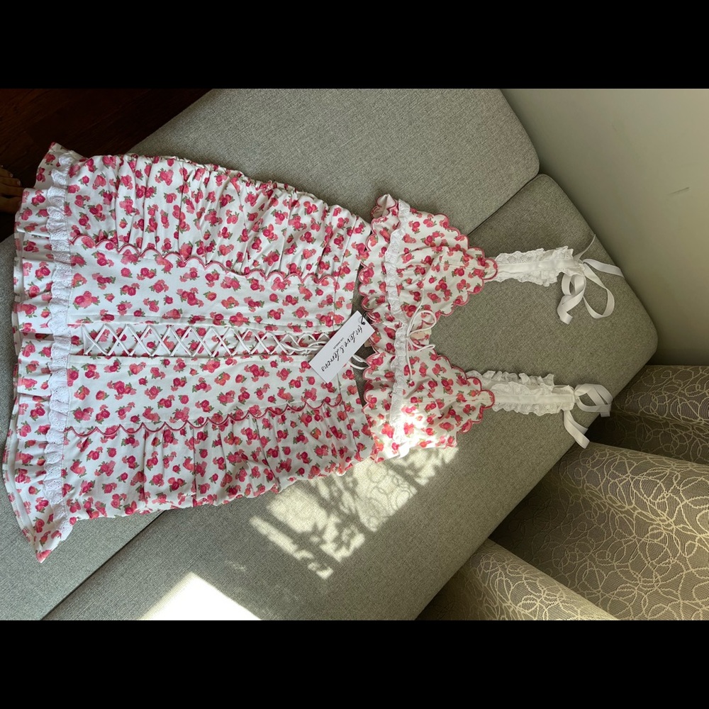 For love and lemon suits skirt and top size M new